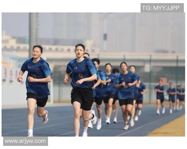 南京排球队在排球意识排行榜中荣登第十名展现团队实力与潜力